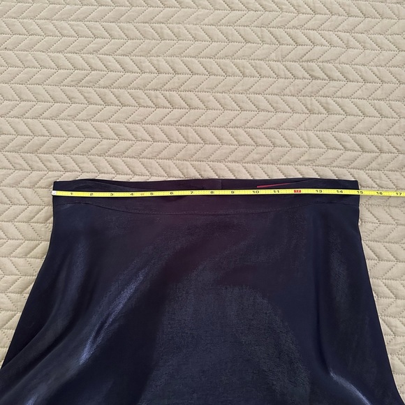 Iridescent long black A-line skirt, by JS Collections. Size 10. - Picture 8 of 11